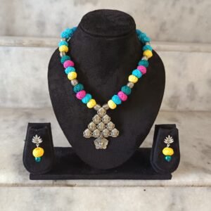 Cotton bollsand oxcidsed silver pendant necklace set