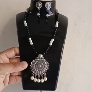 Black white beads and oxcidsed silver necklace set