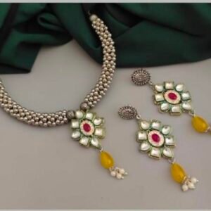 Oxidized necklace - yellow