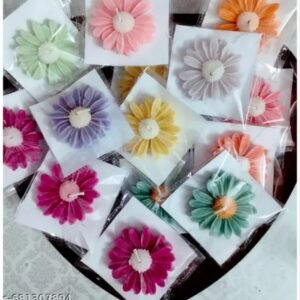 Aesthetic Handmade Soya wax bubbles and Daisy floting Candles ,40₹ Per pc