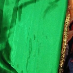 हमारे यहाँ लेस, एम्ब्रॉयडरी, स्टोन, पेंटिंग और गोटा वर्क जैसी खूबसूरत डिज़ाइन वाली साड़ियां उपलब्ध हैं, जो आपकी हर खास मौके की जरूरत को स्टाइलिश और खास बनाती हैं।