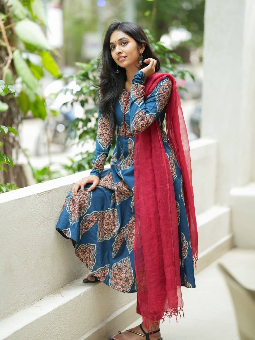 *PRESENTING Gown Dupatta*
