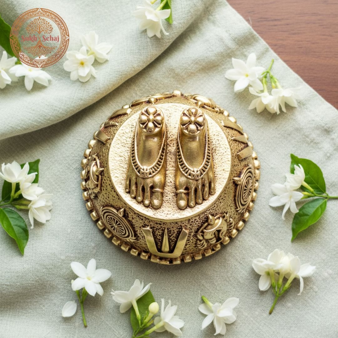 Shree Tirupati Balaji Padam | Lord Vishnu Charan Paduka | Handcrafted, Antique Yellow Finish, 2.9 Inch, for Home Temple, Decor, Pooja Ritual and Gifting - Image 3