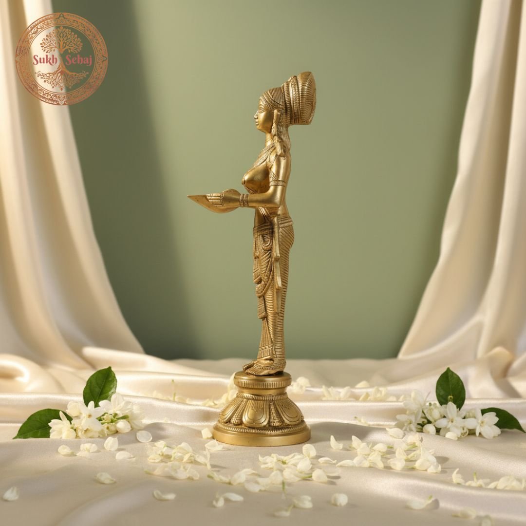 Deeplakshmi Brass Murti, Handcrafted, Antique Yellow Finish, 14.0 Inch, for Home Temple, Decor, Pooja Ritual and Gifting - Image 3