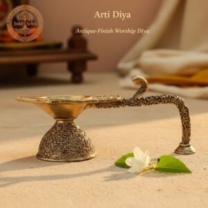 Aarti Diya, Deepak, Brass, Handcrafted, Antique Yellow Finish, 5.0 Inch, Oil Lamp Home Temple, Decor, Pooja Ritual and Gifting