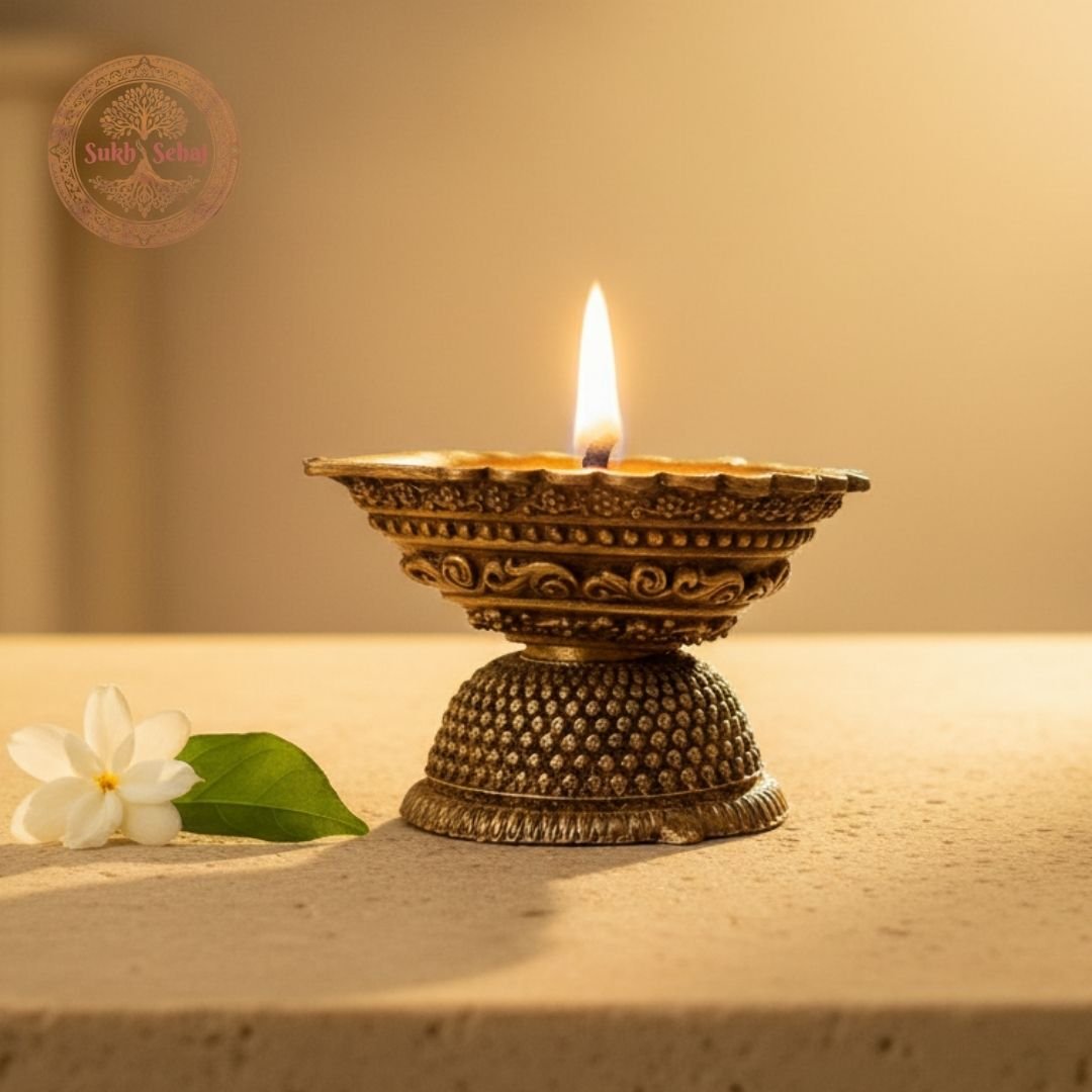 Deepak/Diya, Brass, Handcrafted, Antique Yellow Finish, 2.5 Inch, Oil Lamp Home Decor, Pooja Ritual and Gifting - Image 3
