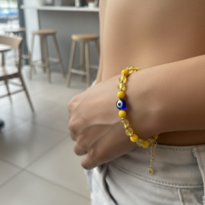 bead bracelet with eagle eye bead