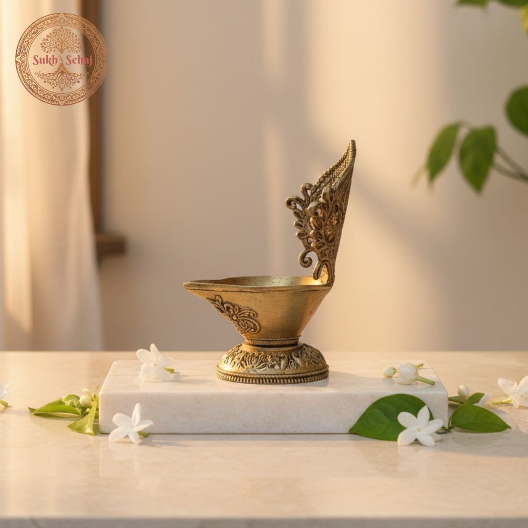 Shree Lakshmi Deepak, Laxmi Diya, Brass, Handcrafted, Antique Finish, 4.2 Inch Height, Oil Lamp Home Temple, Decor, Pooja Ritual and Gifting - Image 4