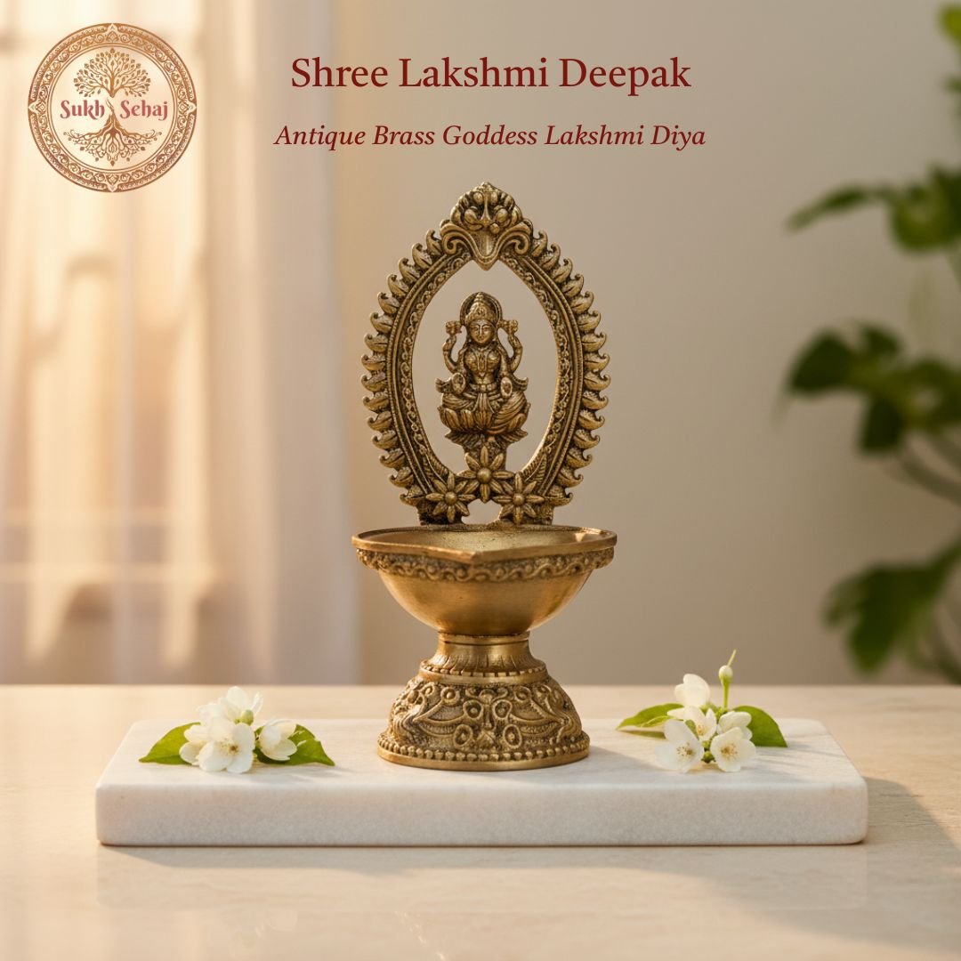 Shree Lakshmi Deepak, Laxmi Diya, Brass, Handcrafted, Antique Finish, 4.2 Inch Height, Oil Lamp Home Temple, Decor, Pooja Ritual and Gifting