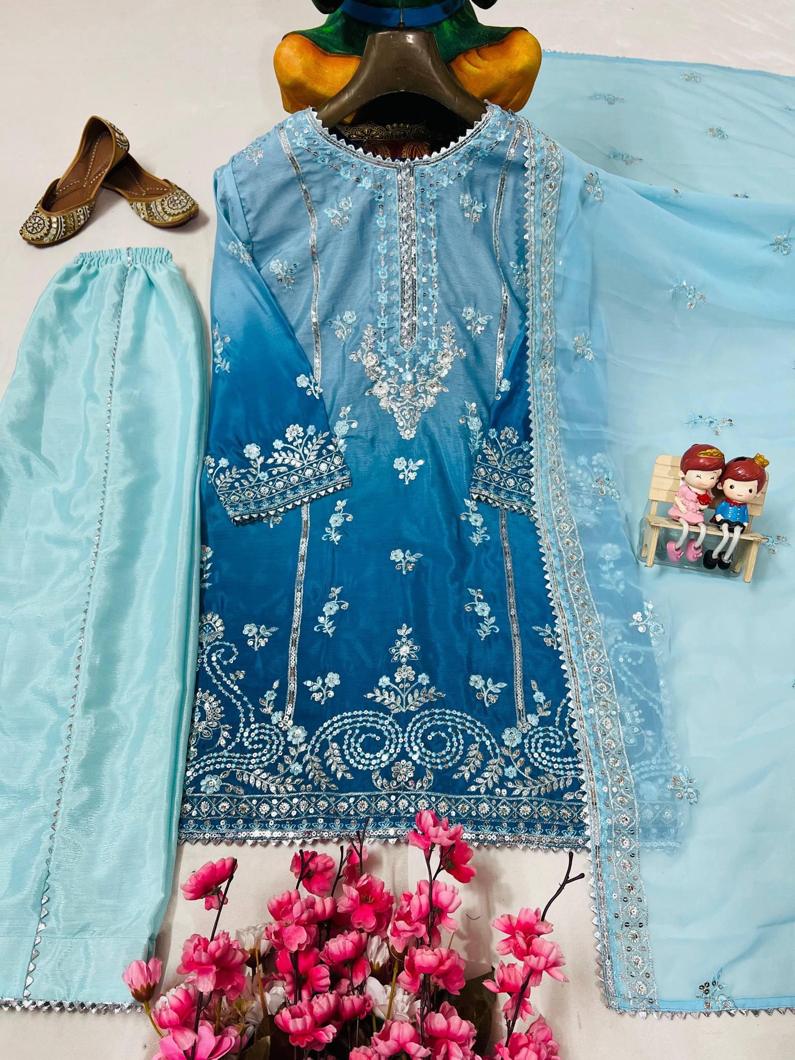 *LC 1406* โค๏ธ๐*ENHANCE THE BEAUTY OF YOUR WARDROBE WITH THIS NEWLY LAUNCHED KURTI-PLAZZO SET*๐โค๏ธ โช๏ธ FABRIC DETAILS:- ๐*KURTI:-* ๐ธ *Fabric*: Premium *CHINON SILK* ๐ธ*Inner*: micro ๐ธ*Work* : padding digital print & Beautiful 5mm sequins & zari embroidery work ๐ธ*SIZE & Length*: fully stitched to *M(38),L(40),XL(42),XXL(44)sizes* & *kurti length is 38 inch* & with 3/4 length sleeves ๐*FLARED PLAZZO:-* ๐ธ *Fabric*: beautiful *CHINON SILK* ๐ธ*Inner*: micro ๐ธ*Work* : Beautiful lace work ๐ธ*Size & Length*: fully stitched to xxl size (free size) & *plazzo length is 40-41 inch* ๐*DUPATTA:-* ๐ธ *Fabric*: beautiful *GEORGETTE* ๐ธ*Work*: 5mm sequins, Thread and zari Embroidery work ๐ธ *Length*: 2 mtrs ๐ *In package:-* Fully stitched kurti & plazzo & dupatta Weight:- 0.700 kg *๐ RATE: 1600/-*
