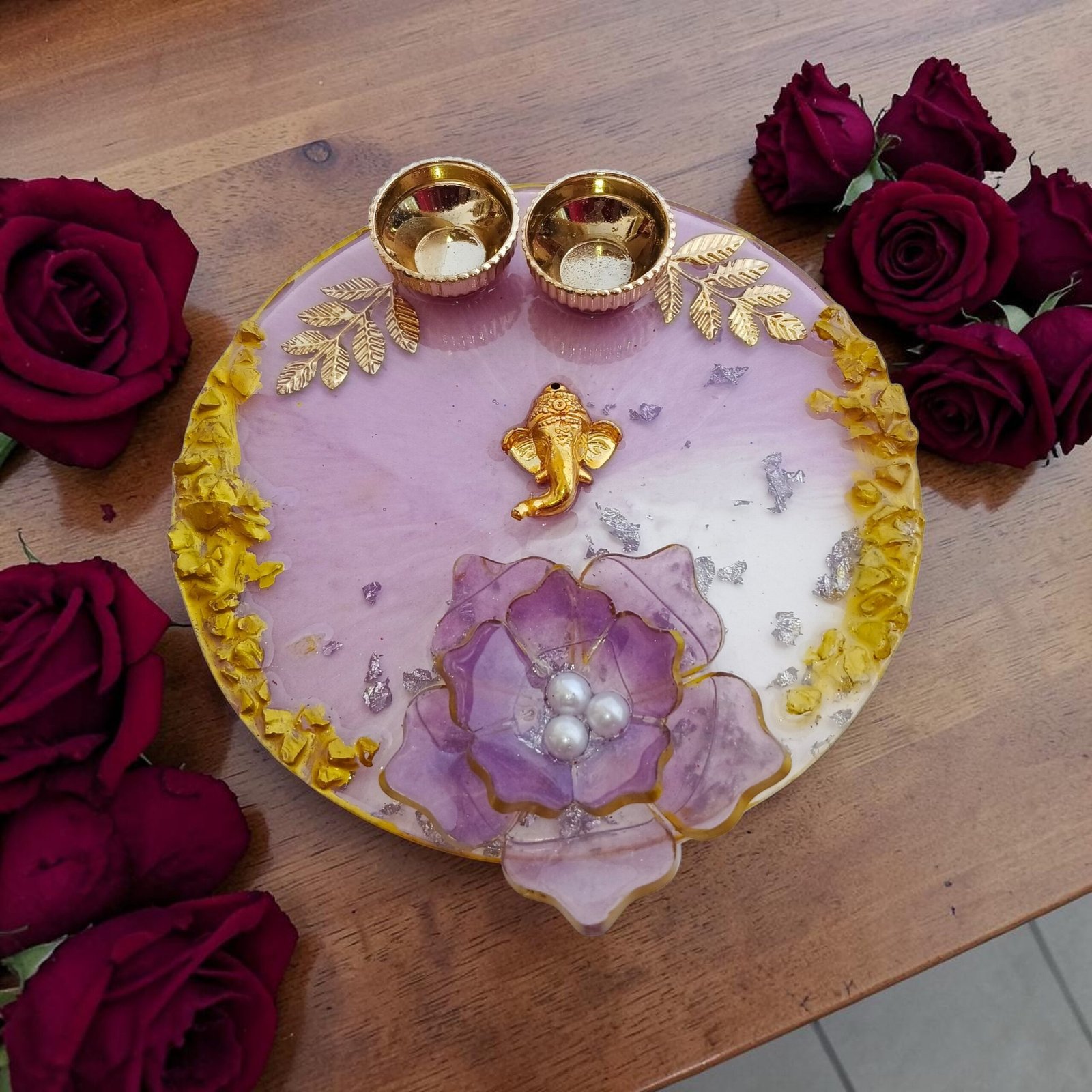 Mini resin pooja palet