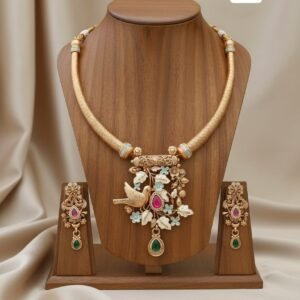 Brass highgold necklace with earrings