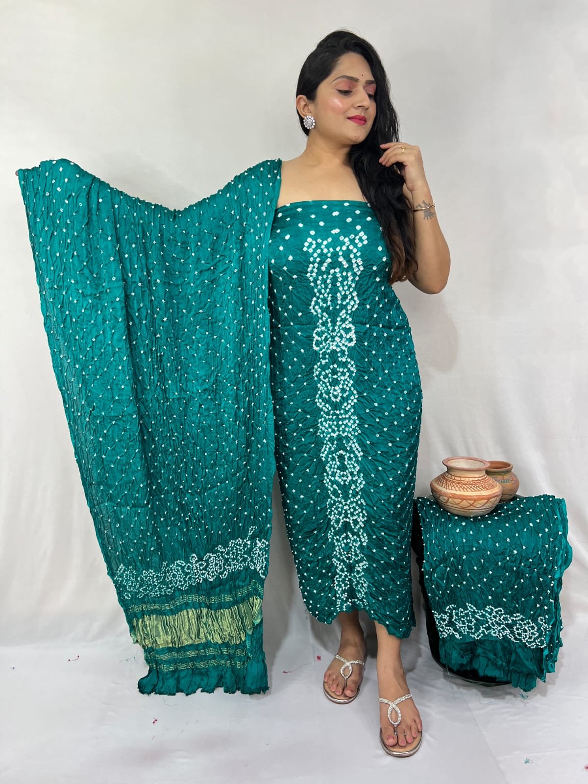 Bandhej dress material - Image 5