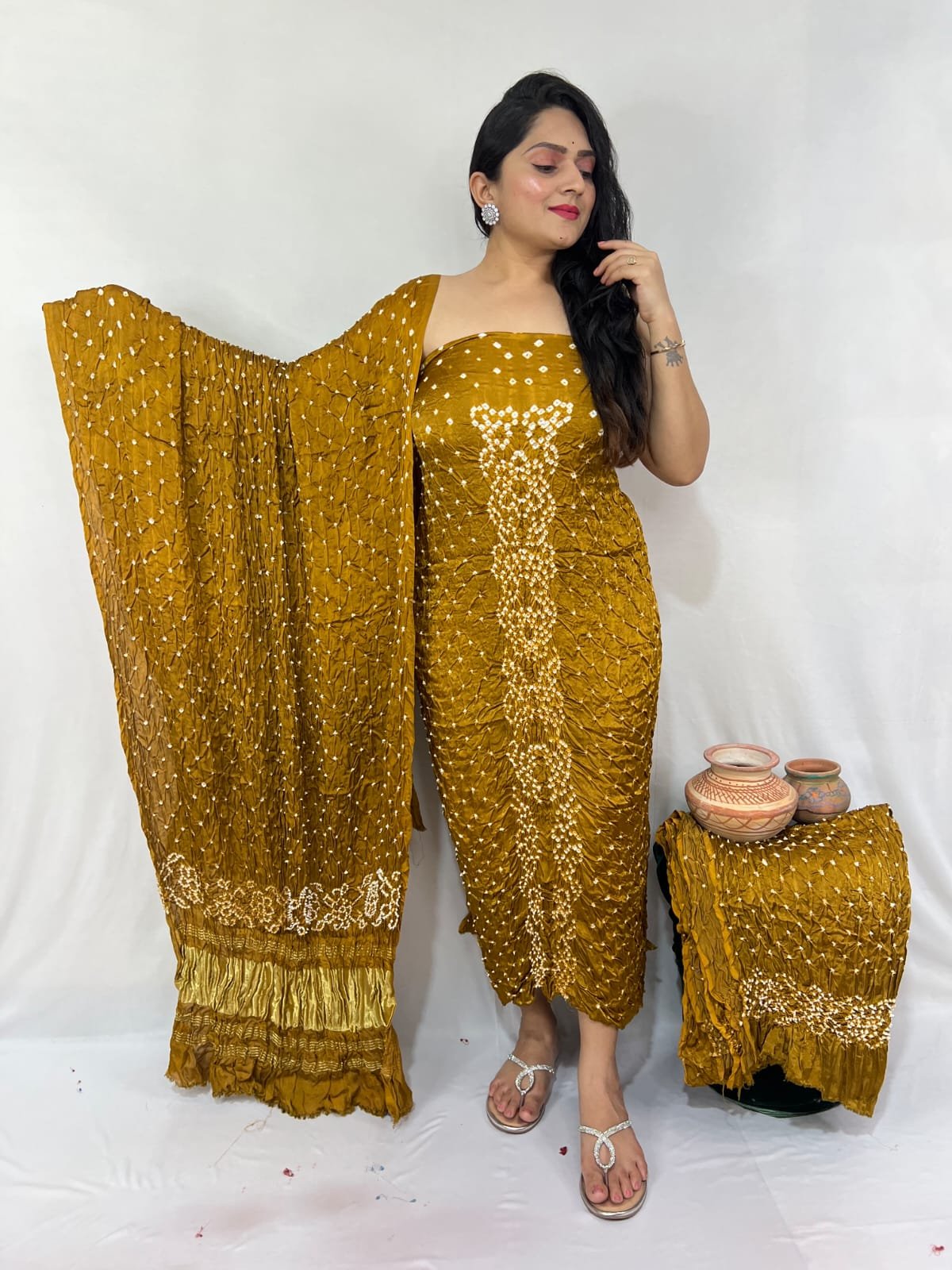Bandhej dress material - Image 2
