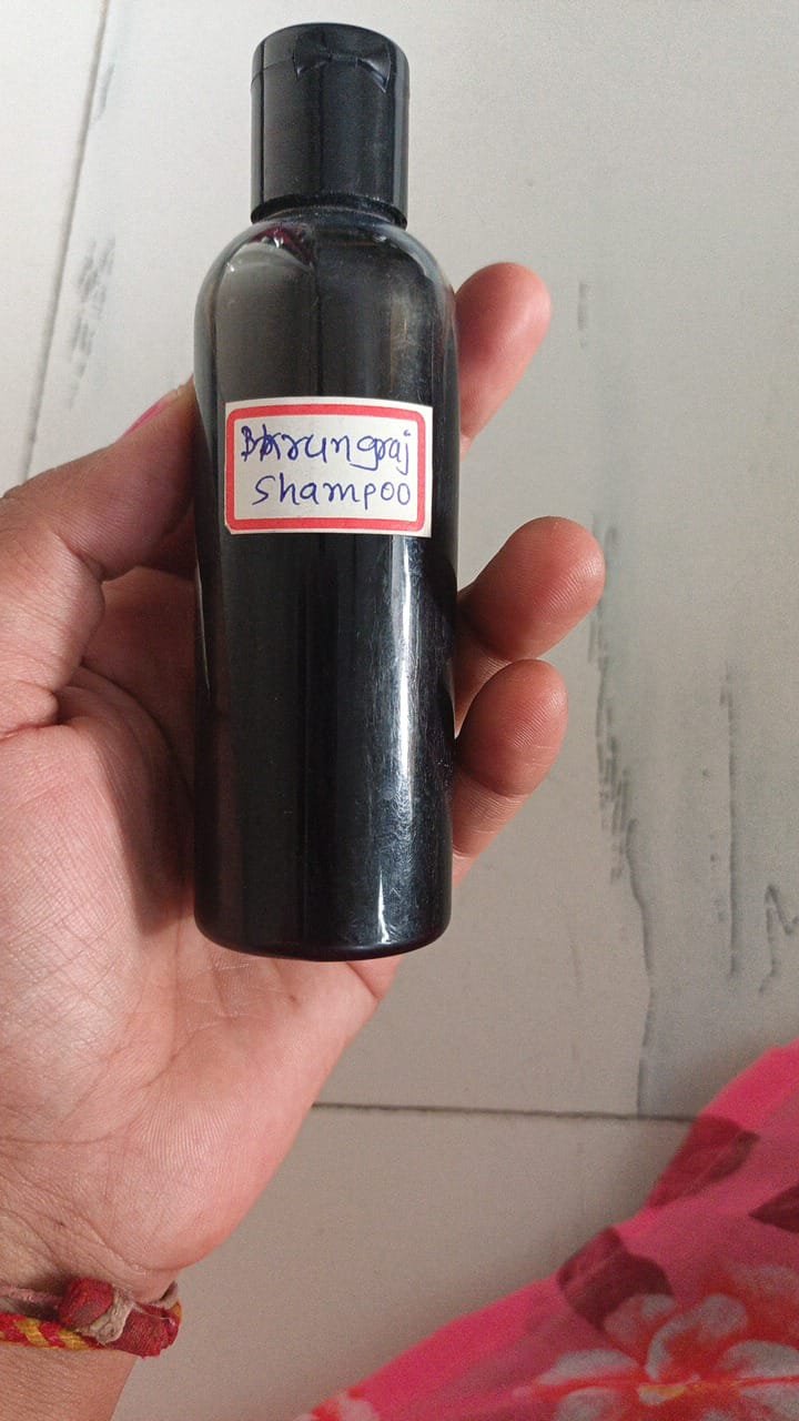 Bhrungraj shampoo - Image 2
